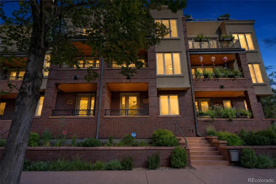 2202 N Emerson ST, Denver, CO 80205