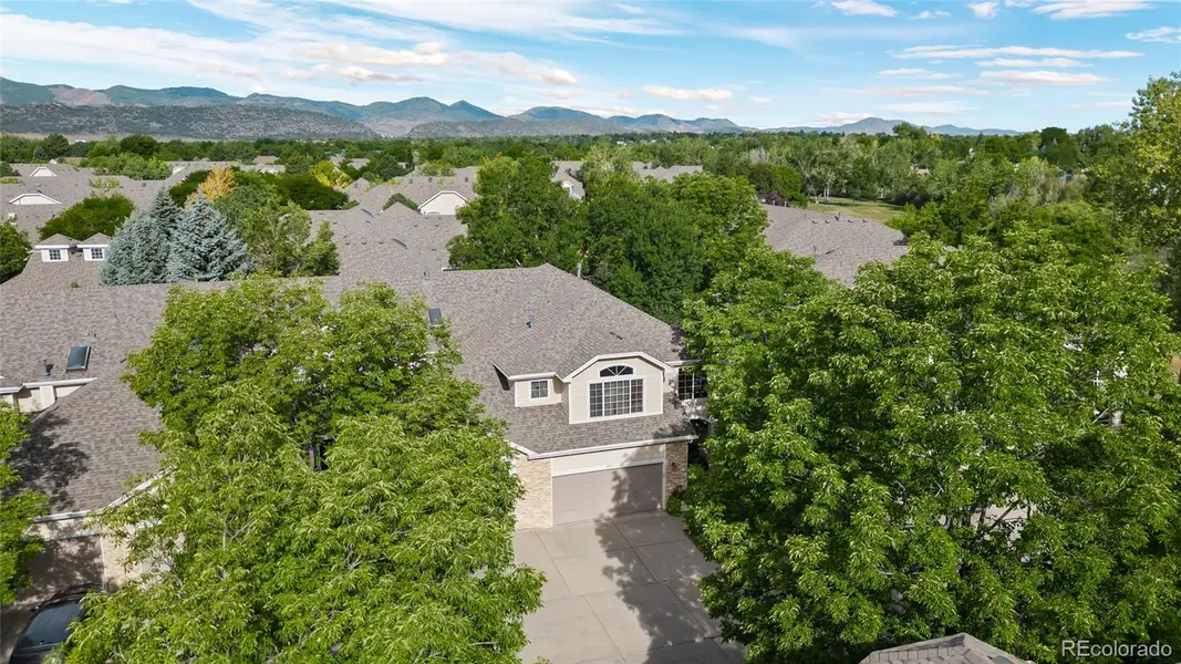 8951 W Phillips DR, Littleton, CO 80128