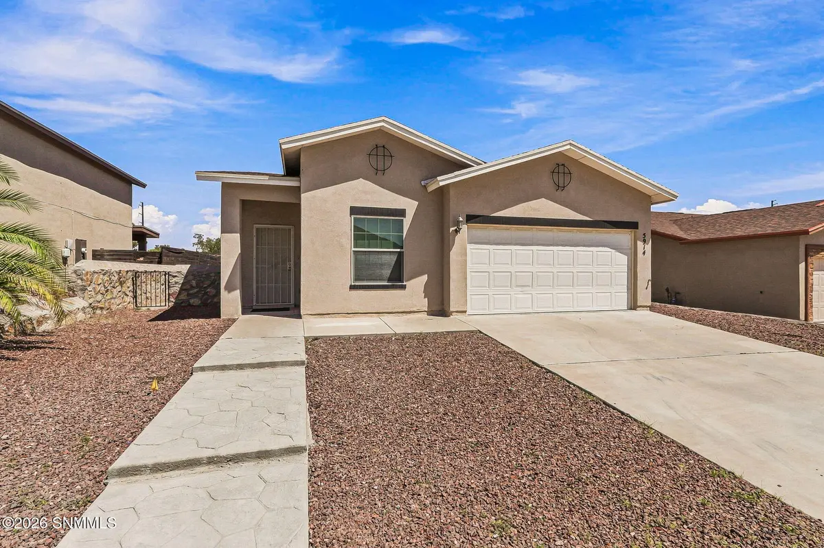 5914 Bocotewood ST, Santa Teresa, NM 88008