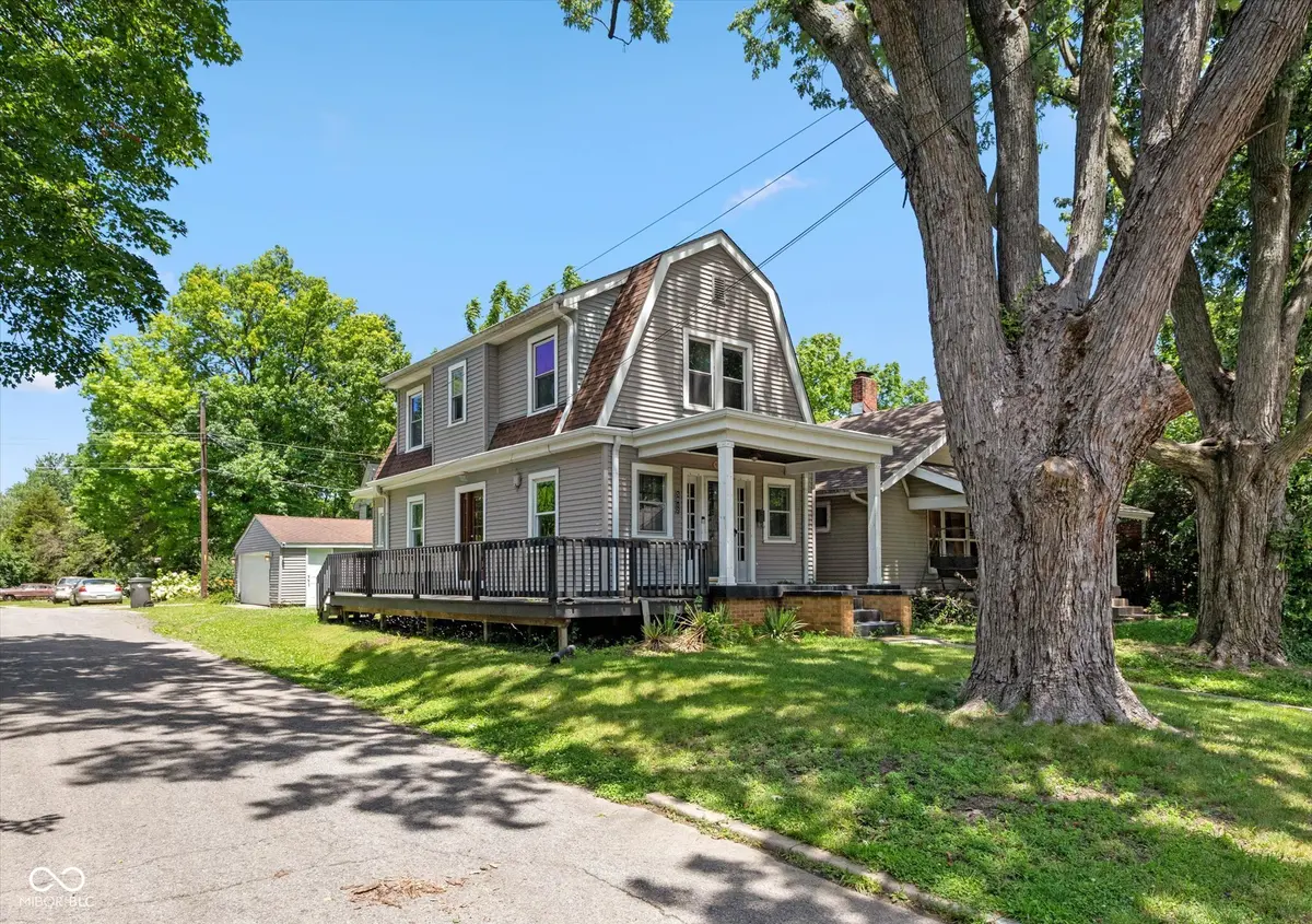 5012 University AVE, Indianapolis, IN 46201