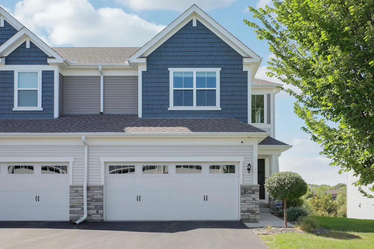 6991 Archer CT, Inver Grove Heights, MN 55077