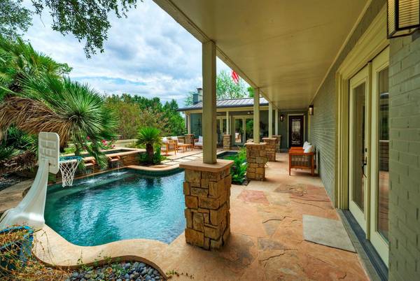 813 Sunfish ST, Lakeway, TX 78734