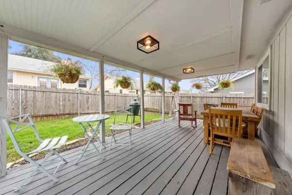 7901 SEMINARY RIDGE DR, Austin, TX 78745