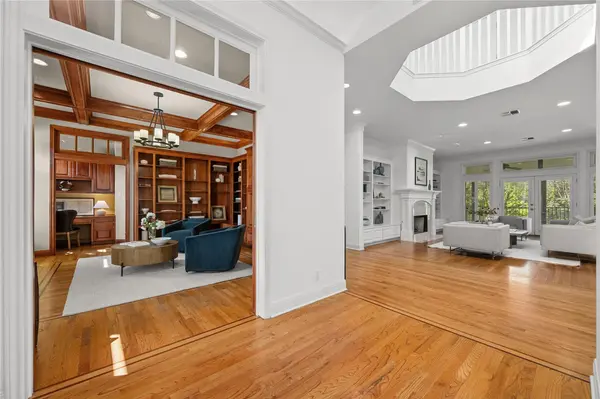 6224 Edwards Mountain CV, Austin, TX 78731