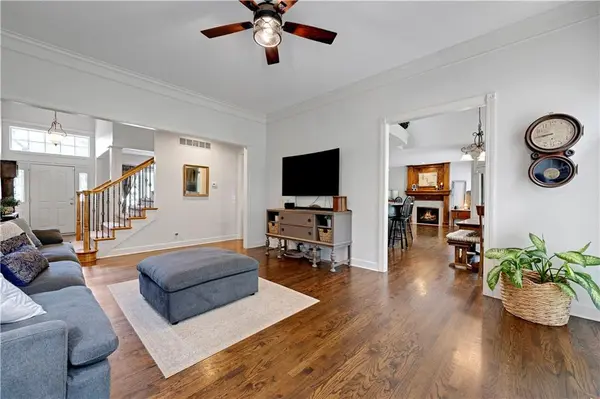 12352 Westgate ST, Overland Park, KS 66213