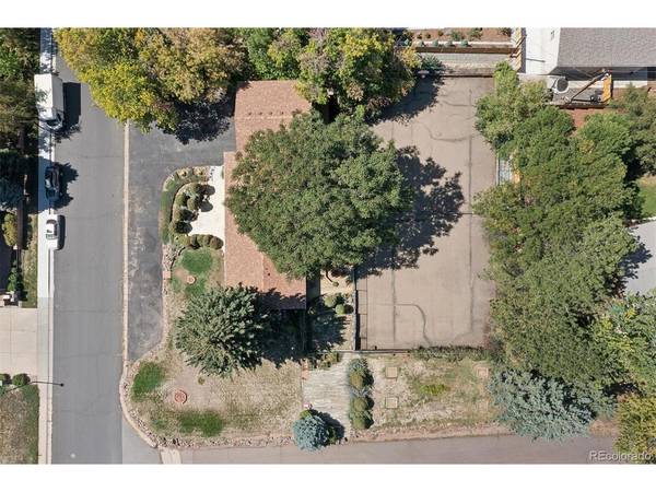 1995 S Newport, Denver, CO 80224
