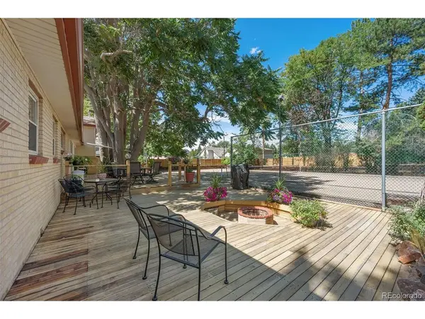 1995 S Newport, Denver, CO 80224