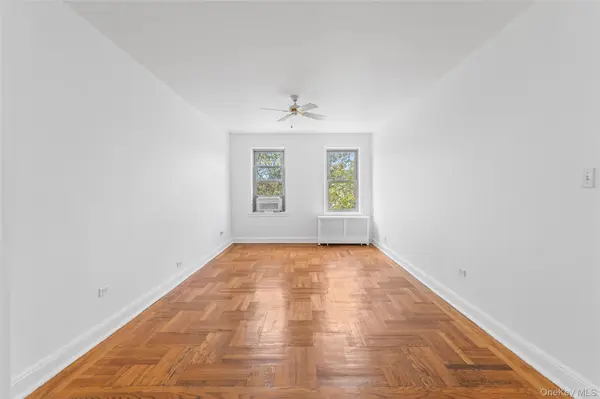 48-23 42nd ST #5F, Sunnyside, NY 11104