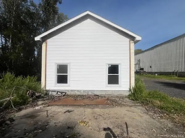 275 Emans RD #GARAGE, Lagrangeville, NY 12540