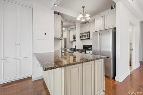 4-74 48th AVE #5A, Long Island City, NY 11109