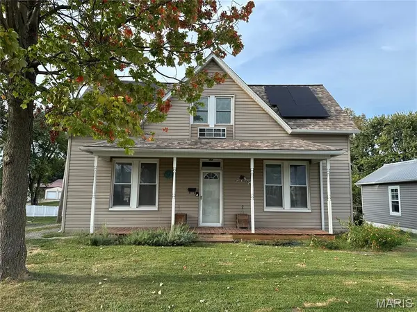 501 E Main ST, Steeleville, IL 62288