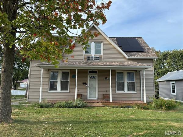 501 E Main ST, Steeleville, IL 62288