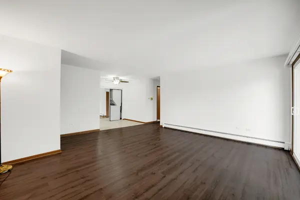 6430 Pamela LN #12, Chicago Ridge, IL 60415
