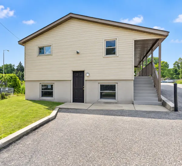 857 Main ST S, Sauk Centre, MN 56378