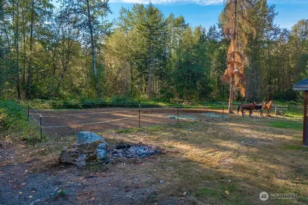 31506 125th AVE E, Graham, WA 98338
