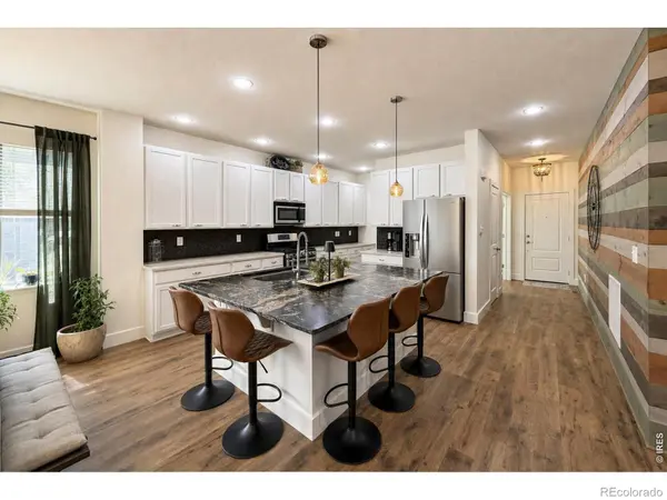 1421 Rustic DR, Longmont, CO 80504