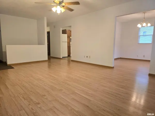 325 LINCOLN BLVD, North Pekin, IL 61554