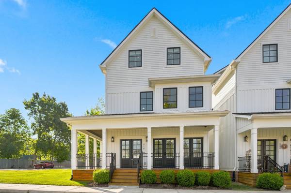 510 Hobson Chapel Pl, Nashville, TN 37206