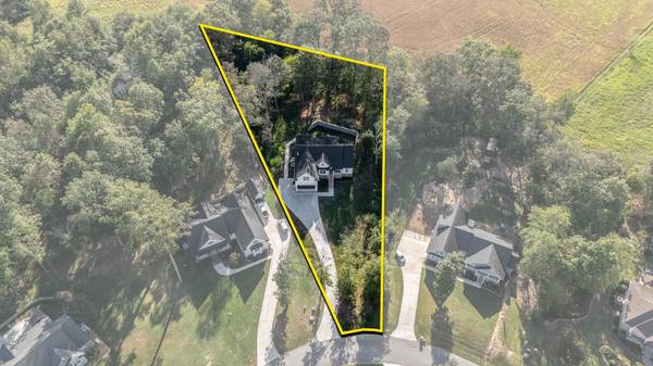 555 STATION CIRCLE, Tullahoma, TN 37388