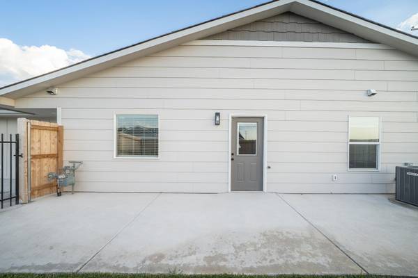 16802 W Lawson St, Goddard, KS 67052