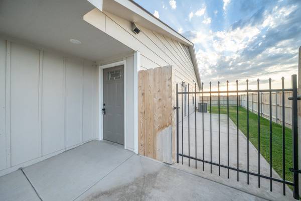 16802 W Lawson St, Goddard, KS 67052