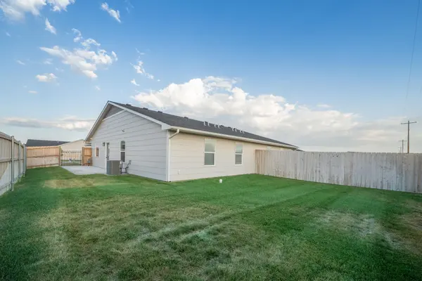 16802 W Lawson St, Goddard, KS 67052