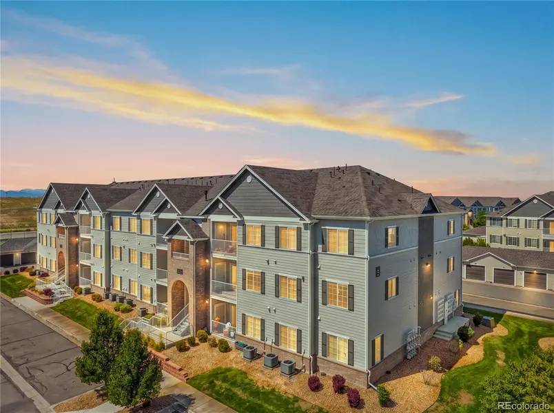 15700 E Jamison DR #5-203, Englewood, CO 80112