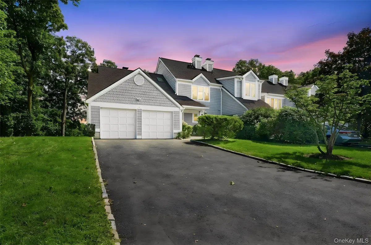 24 Oakcrest LN, Hastings-on-hudson, NY 10706