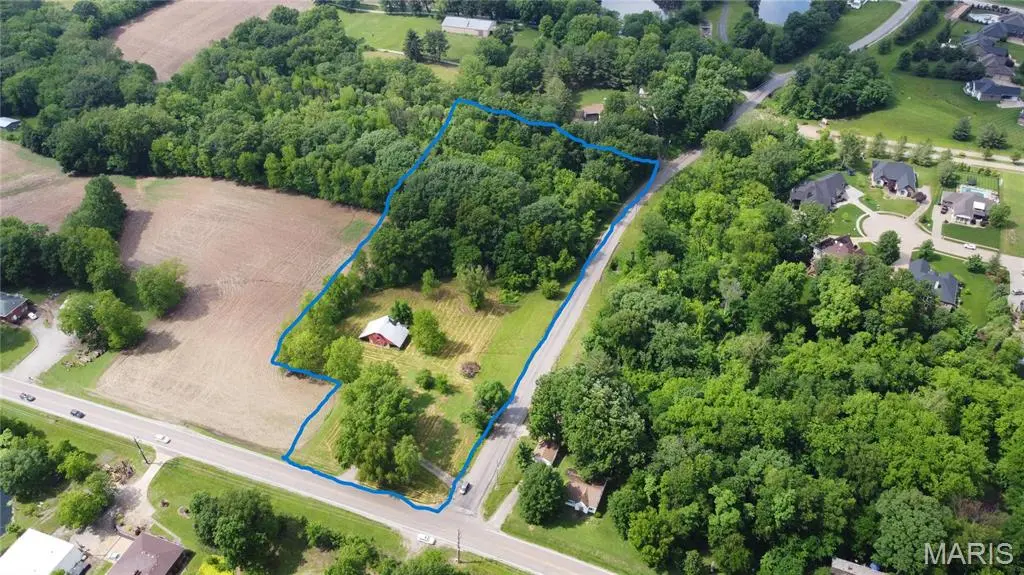 8375 State Route 143, Edwardsville, IL 62025