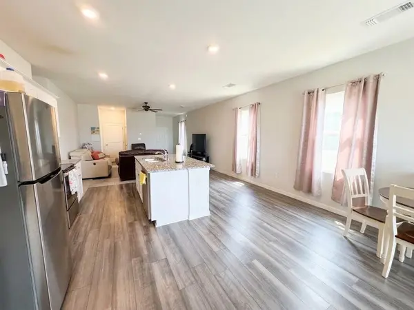 225 Comancheros RD, Jarrell, TX 76537