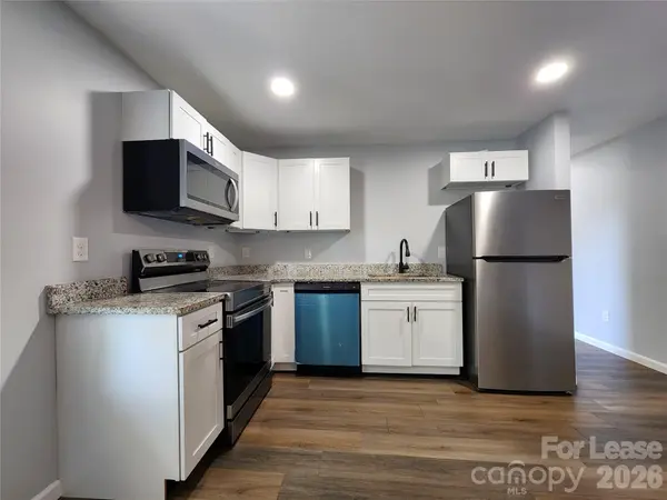 506 Cook ST, Concord, NC 28025