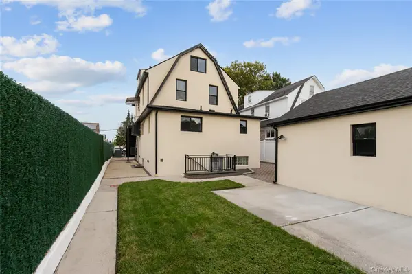 310 150th ST, Whitestone, NY 11357