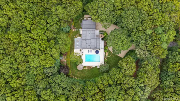 58 Bucks PATH, East Hampton, NY 11937