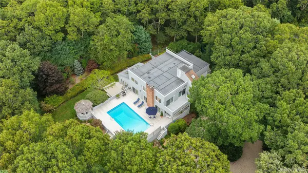 58 Bucks PATH, East Hampton, NY 11937