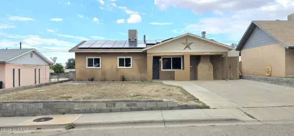 1903 Bellamah DR, Alamogordo, NM 88310