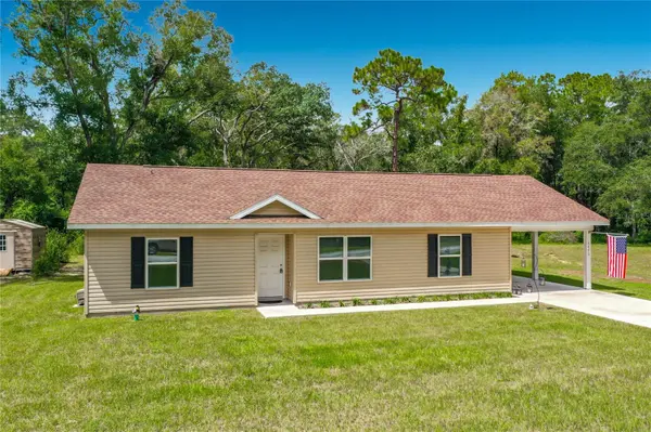5870 SE 171ST CT, Ocklawaha, FL 32179