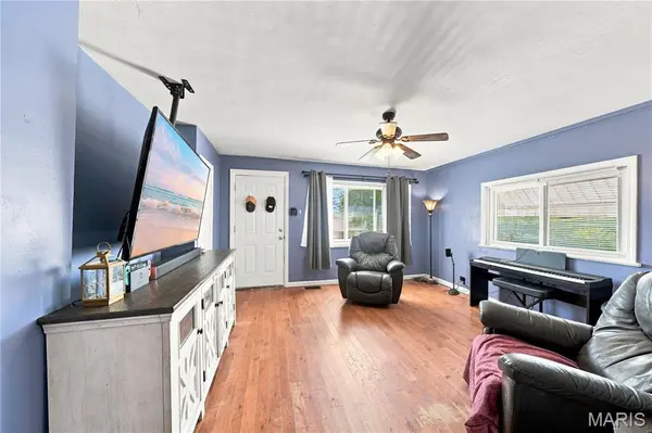 7903 Harlan AVE, Affton, MO 63123