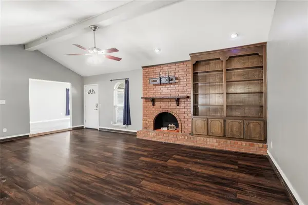 1821 W Cedar Ridge DR, Mustang, OK 73064
