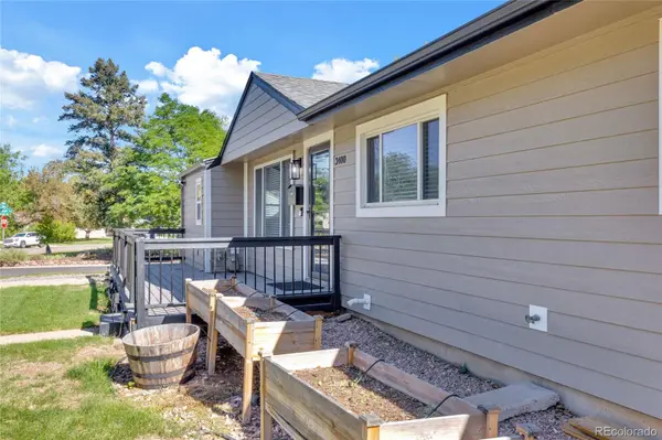 3400 S Holly ST, Denver, CO 80222