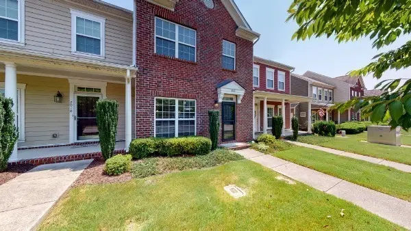 2016 Hemlock Dr, Spring Hill, TN 37174