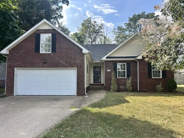 1539 Barrywood Cir #W, Clarksville, TN 37042