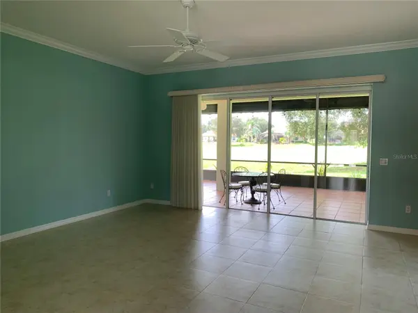 5453 GROVE MNR, Lady Lake, FL 32159