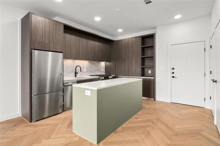 2209 S 1st ST #311, Austin, TX 78704