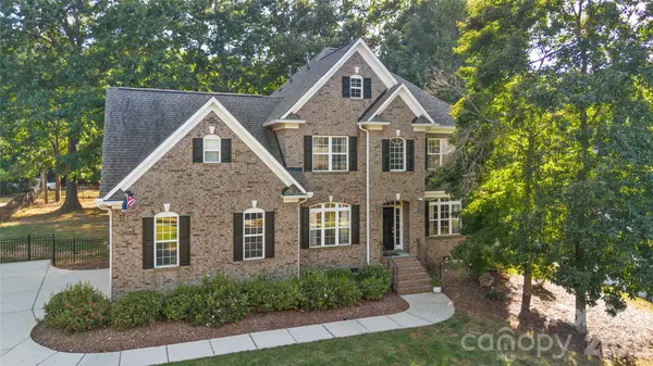 2612 Albatross LN, Matthews, NC 28104