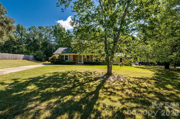 621 S Jackson AVE, Waxhaw, NC 28173