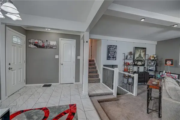 13206 Lowell AVE, Grandview, MO 64030