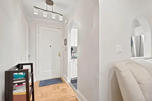 910 Stuart AVE #2EF, Mamaroneck, NY 10543