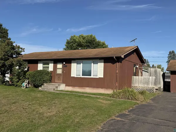 525 Stine Dr, Carlton, MN 55718