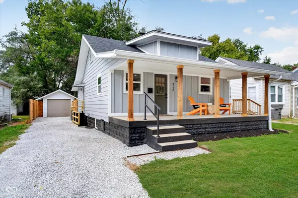 4720 Caroline ST, Indianapolis, IN 46205