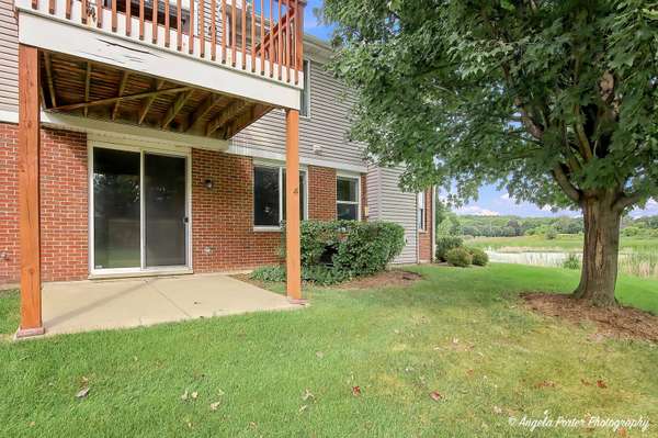 1028 DRAPER RD, Mchenry, IL 60050